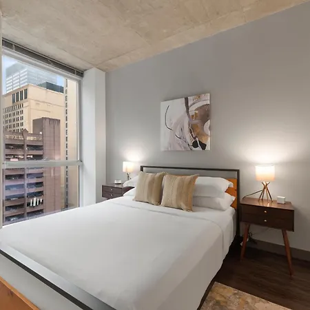 Linea Luxury Living With Indoor Pool And Rooftop Views In The Loop Chicago Exterior photo