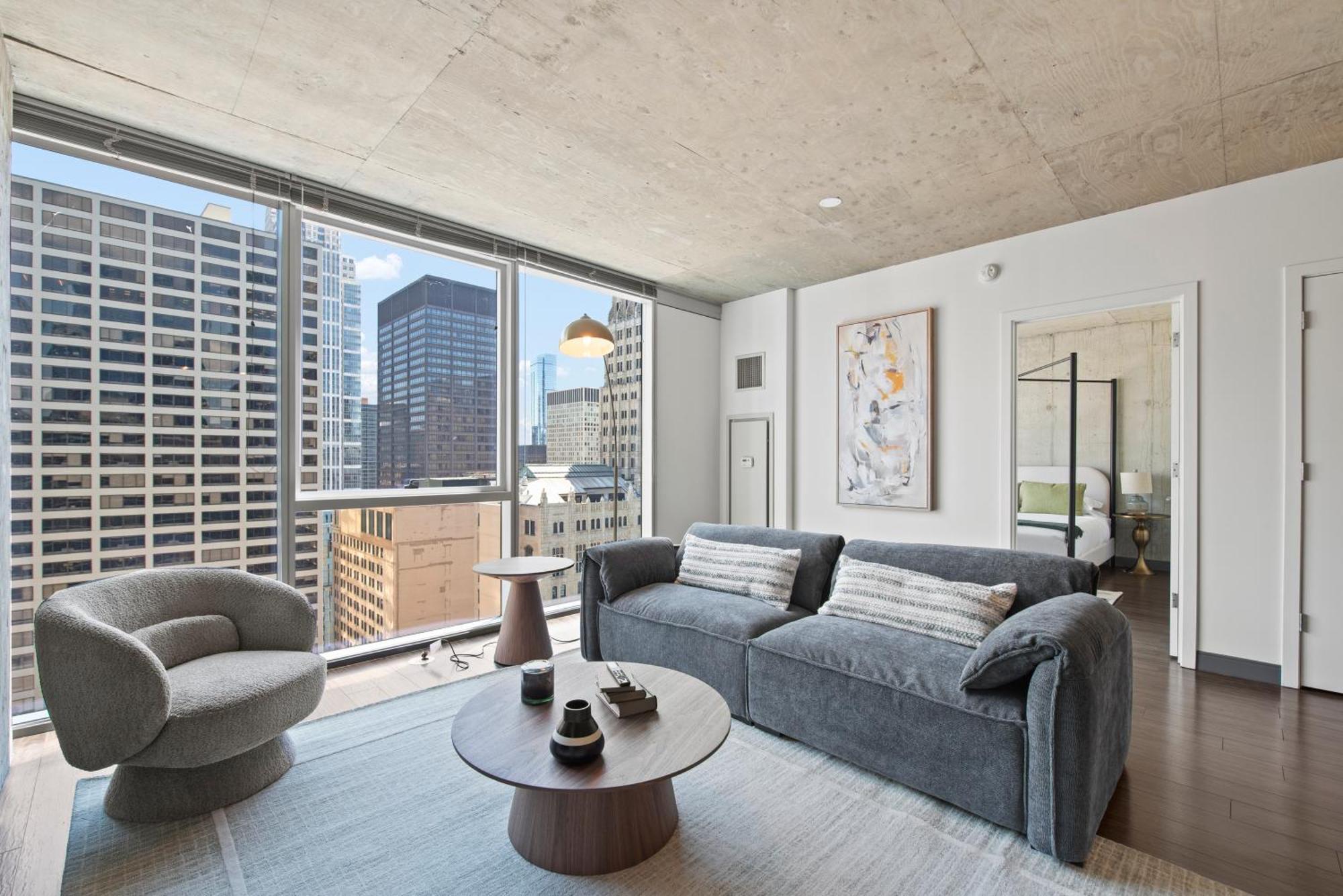 Linea Luxury Living With Indoor Pool And Rooftop Views In The Loop