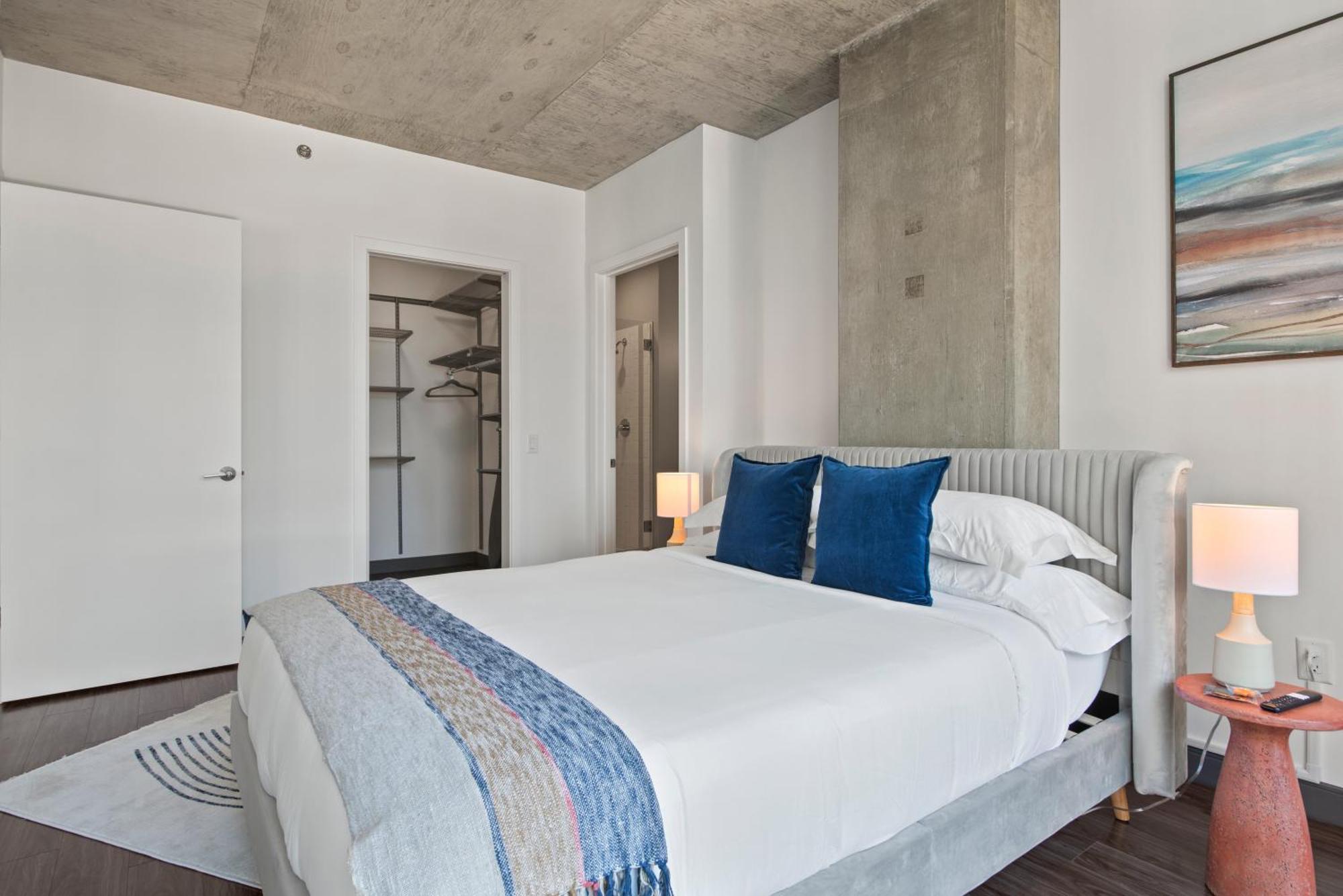 Apartment Linea Luxury Living With Indoor Pool And Rooftop Views In The Loop *