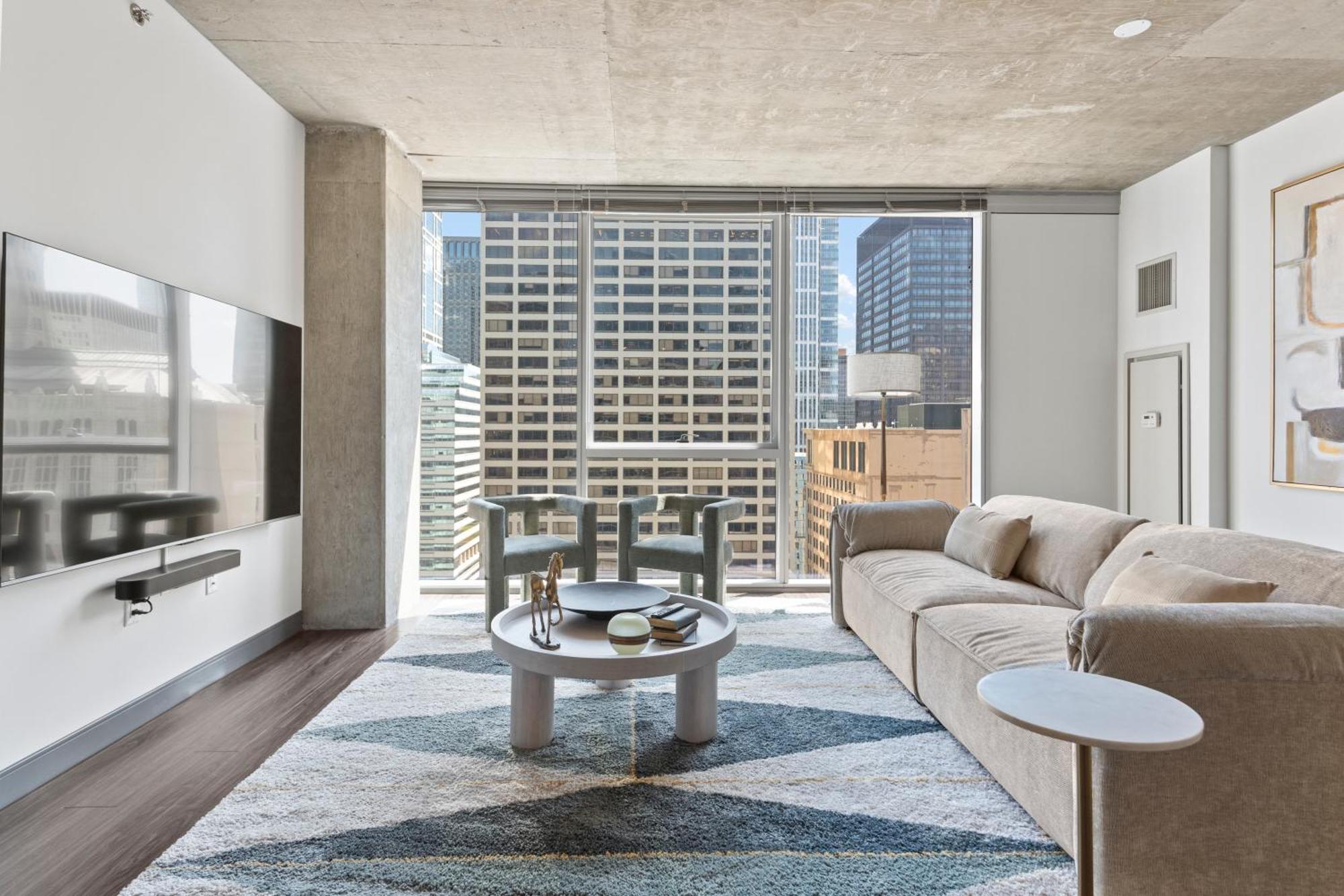Linea Luxury Living With Indoor Pool And Rooftop Views In The Loop