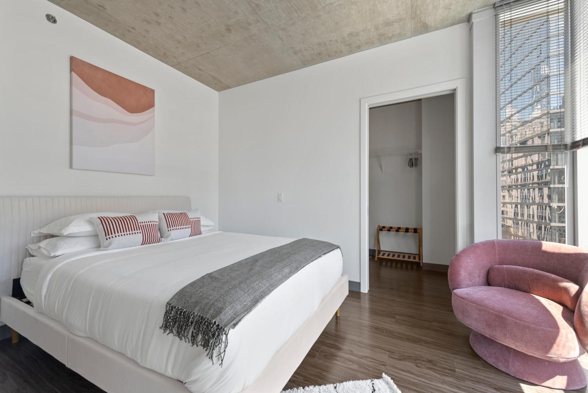 Linea Luxury Living With Indoor Pool And Rooftop Views In The Loop