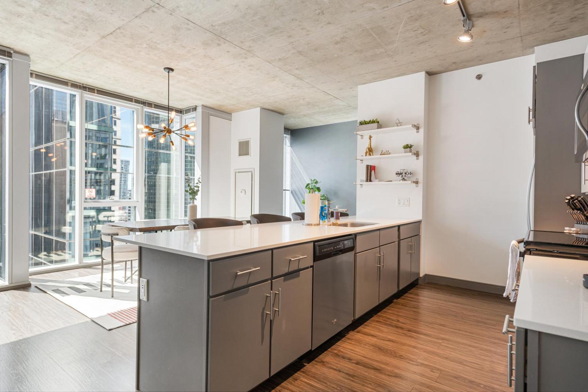 Linea Luxury Living With Indoor Pool And Rooftop Views In The Loop Apartamento *